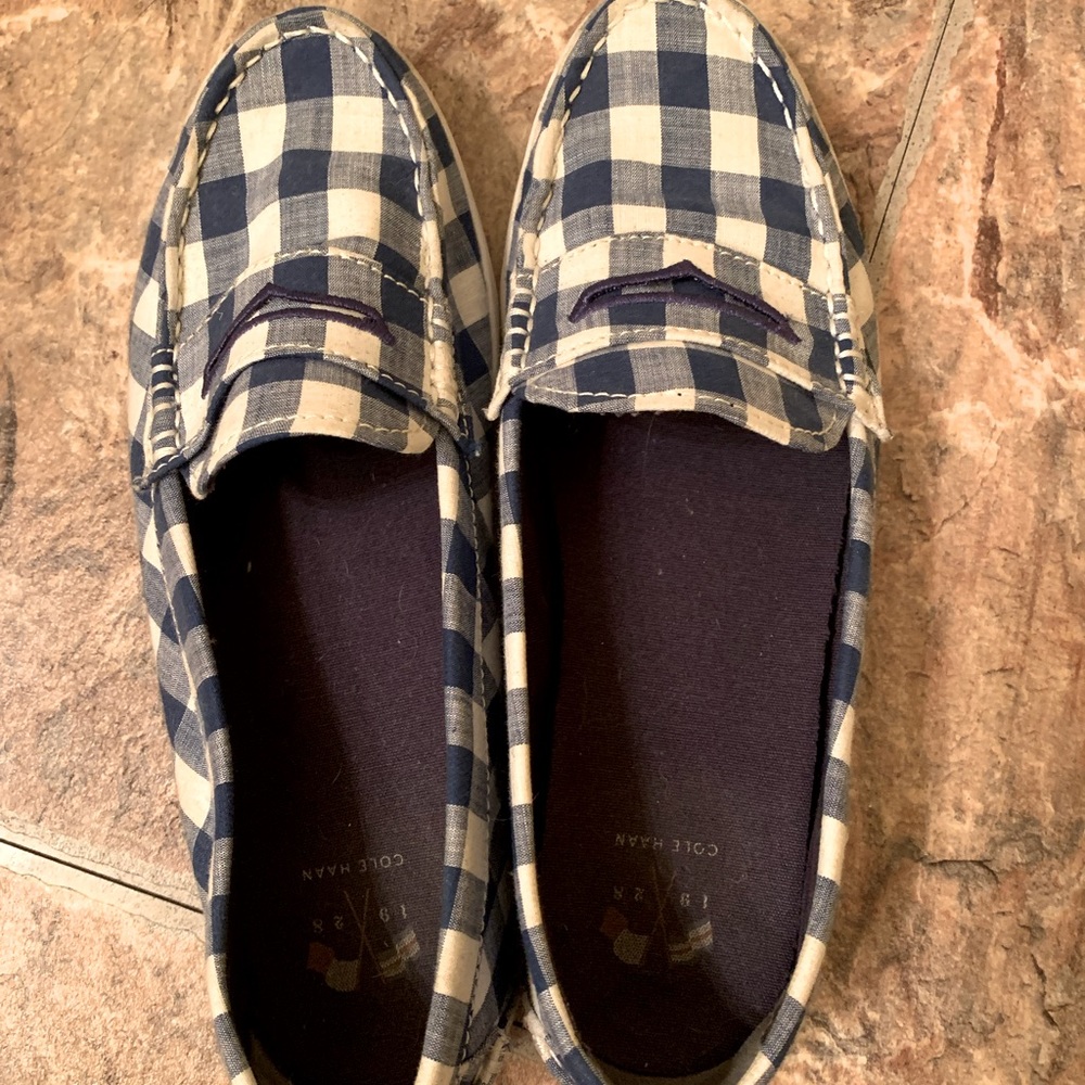 Cole hann loafers. Blue and white